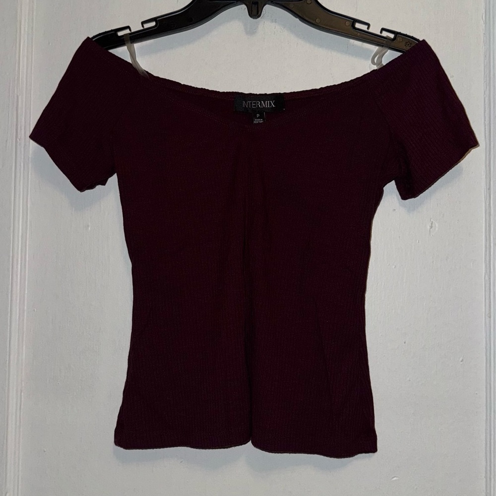 Intermix Women's Off-Shoulder Top - Burgundy
